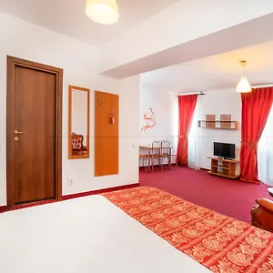 West Gate Апартаменты